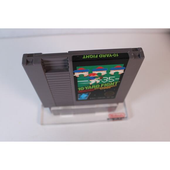 10-Yard Fight (Nintendo Entertainment System, 1985) NES Tested Working 3 Screw - Picture 3 of 8